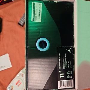 Jordan retro 11 legend blue-black